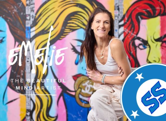 Emelie Susie X STATUS SUCK